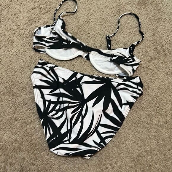 La Roche Women's L Tropical Print Bikini Set Black White Underwire Swimsuit New - Picture 3 of 11